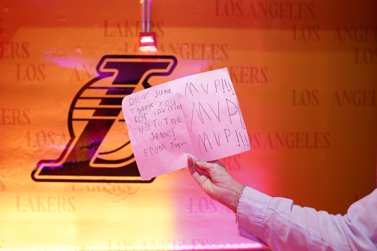 Lakers Nation tweet media