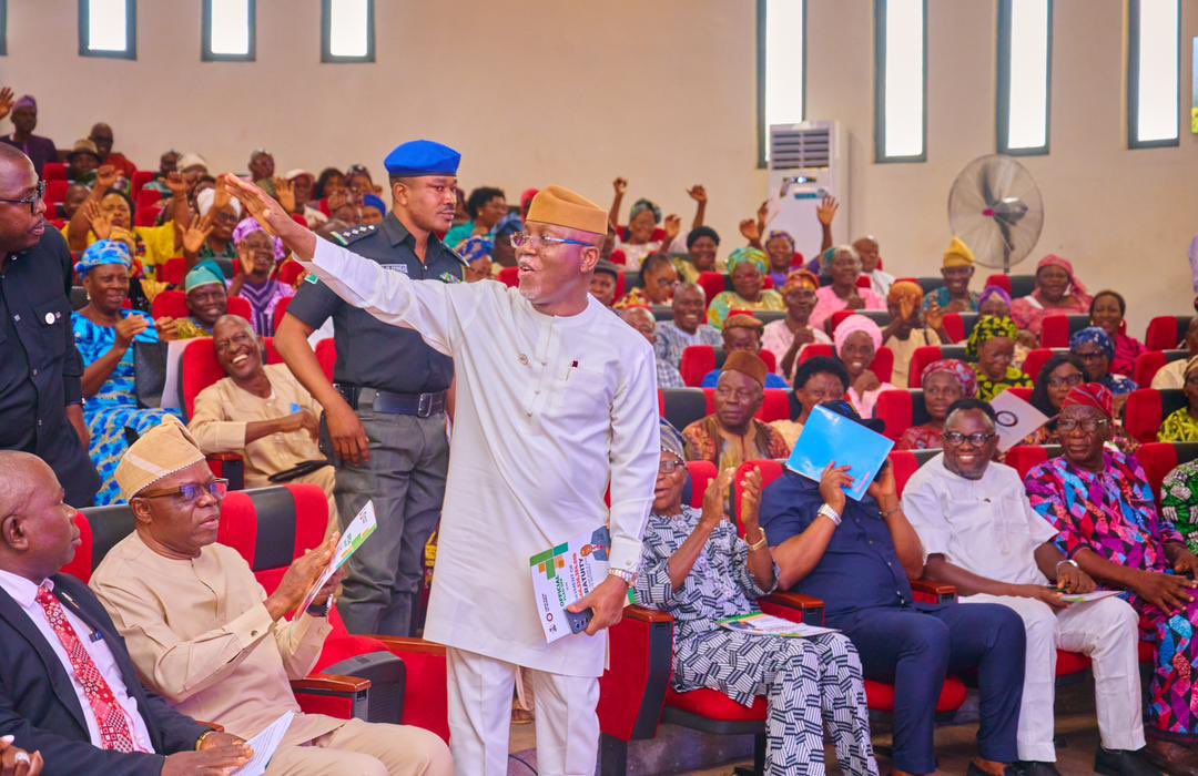 Apoti-Eri tweet media