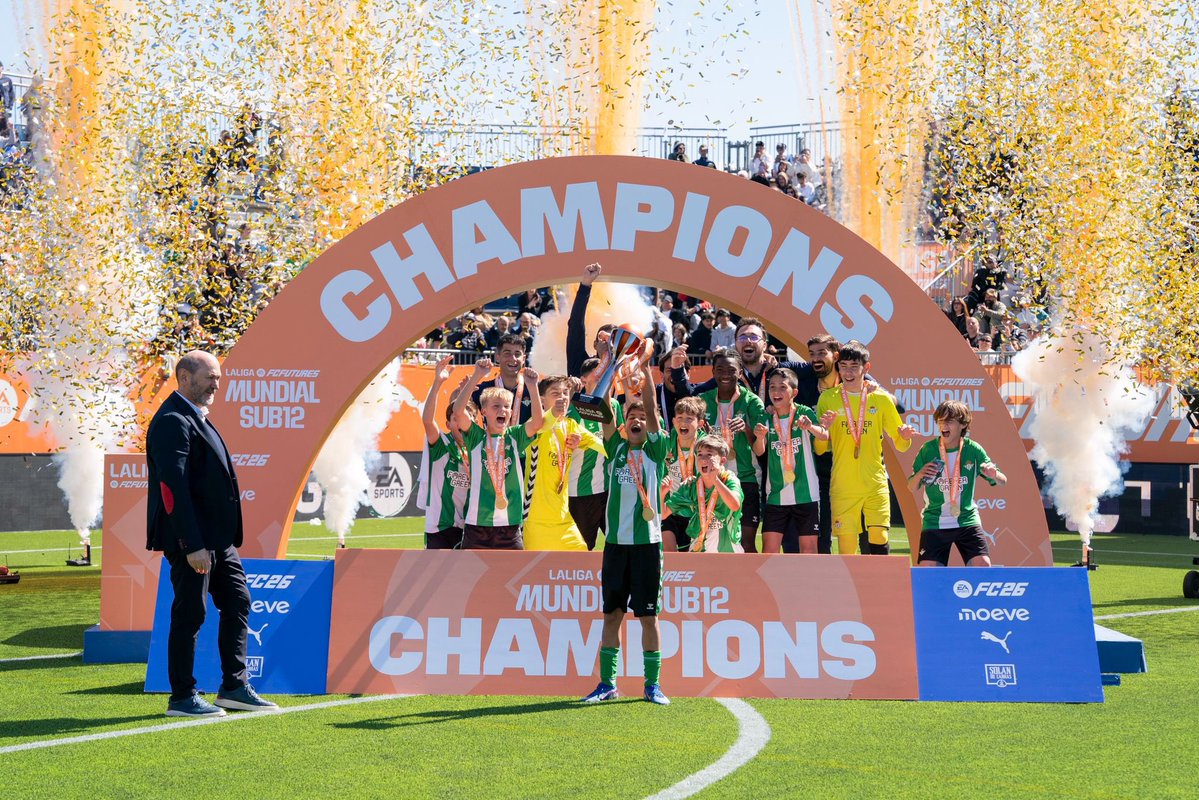 Luis Pérez tweet media