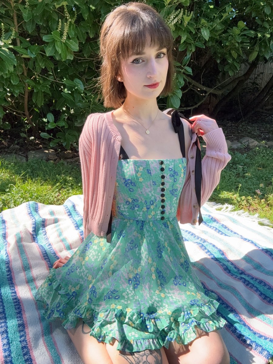 Let's have a picnic 💖