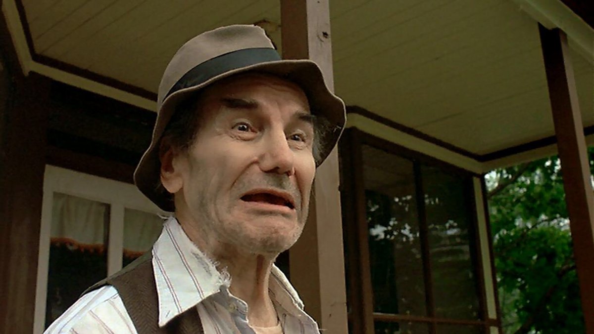 EugWSerra's tweet image. Remembering the late Walt Gorney - born on this day in 1912. #WaltGorney #CrazyRalph #FridayThe13th #FridayThe13thPart2 #JasonVoorhees