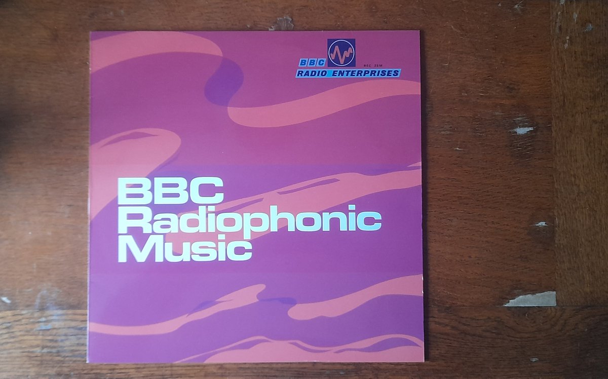 Simon Roberts tweet media