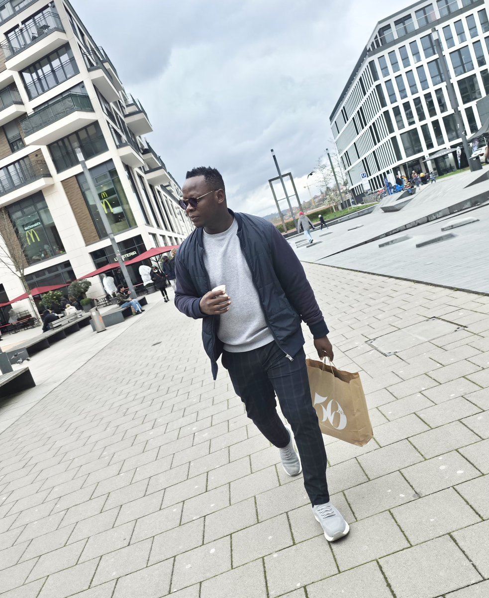 Fentuo Tahiru Fentuo tweet media