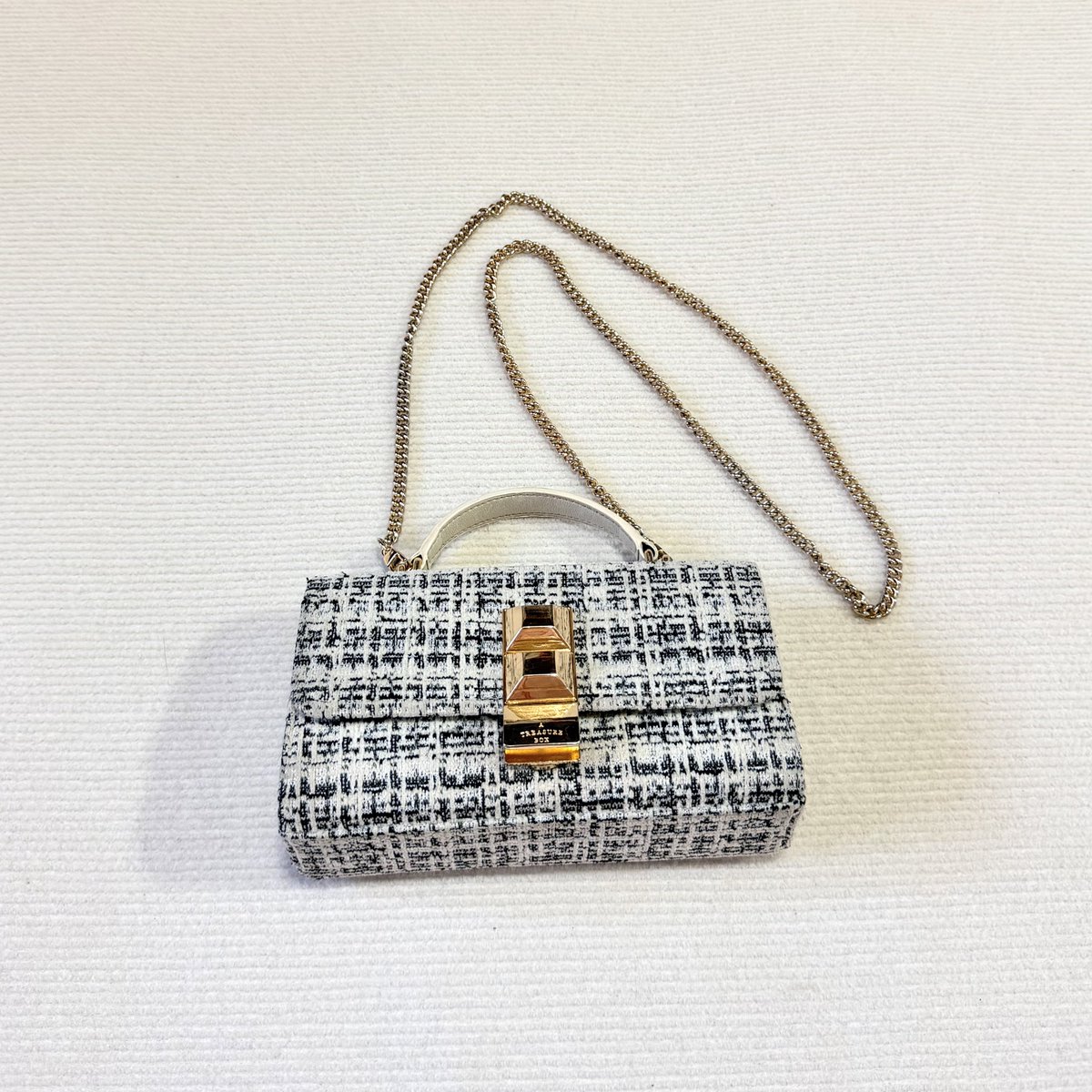 used by 𝑣𝑎𝑛𝑖𝑙𝑙𝑎 𝑐𝑎𝑘𝑒♡︎ tweet media