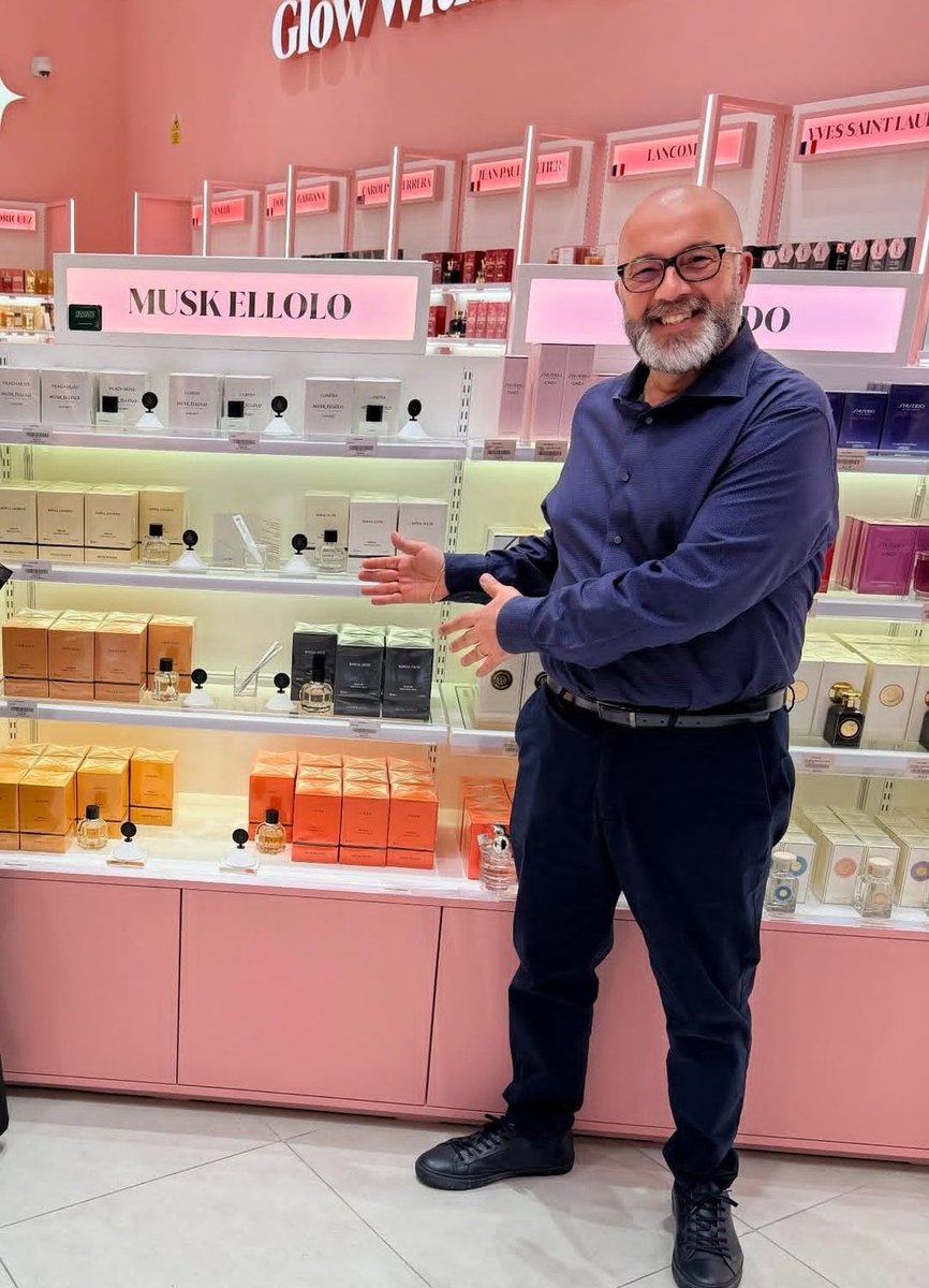 عطراء tweet media