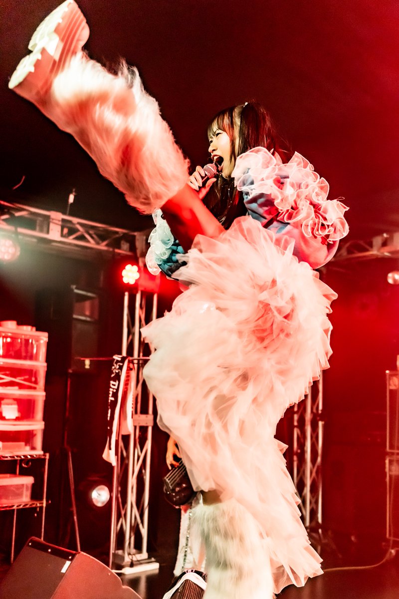 イル× 7 tweet media