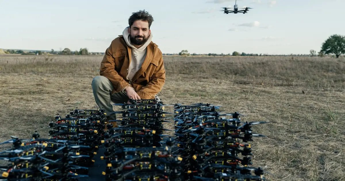 “Домогосподарки з 3D-принтерами”: український виробник дронів відповів директору Rheinmetall

“За будь-які 90 днів тільки вироби моєї компанії мають більше підтверджених уражень, ніж увесь флот вашої техніки за всю свою історію бойового застосування в усіх конфліктах. І головне —