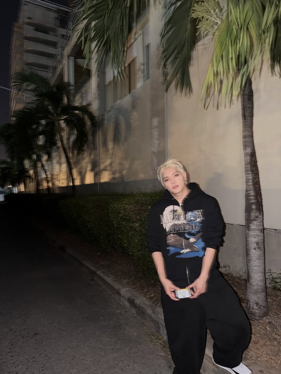 TAEYONG TH tweet media