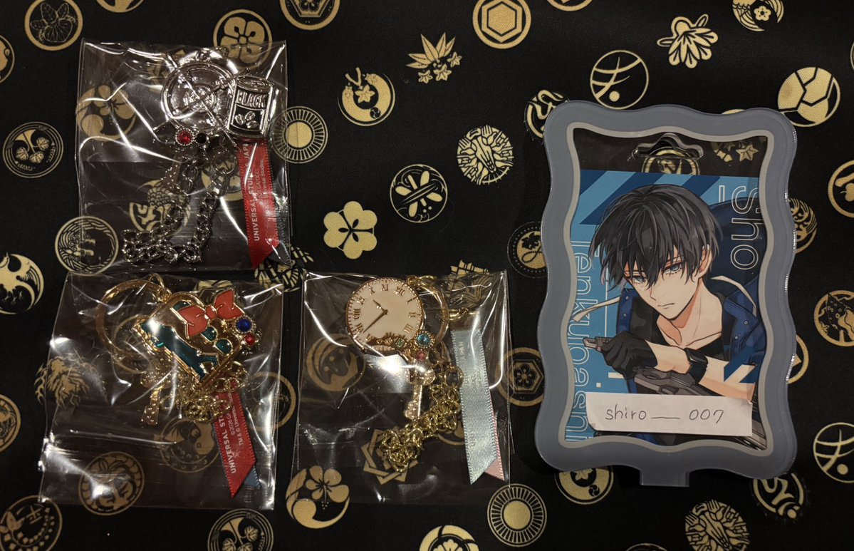 しろー tweet media