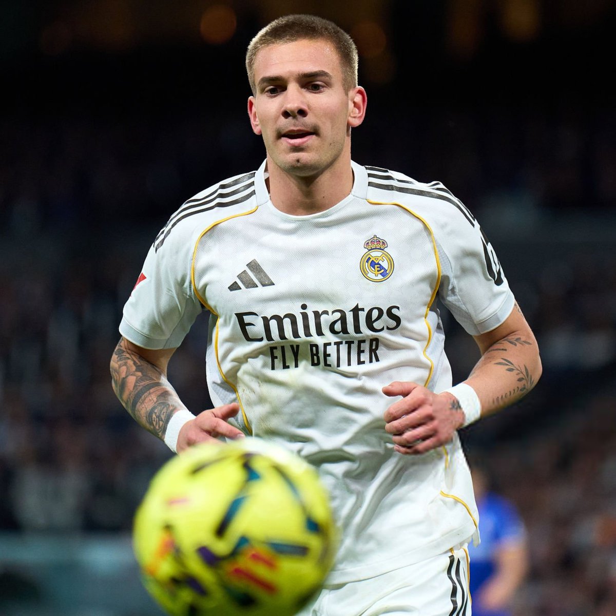 Vibes Foot tweet media