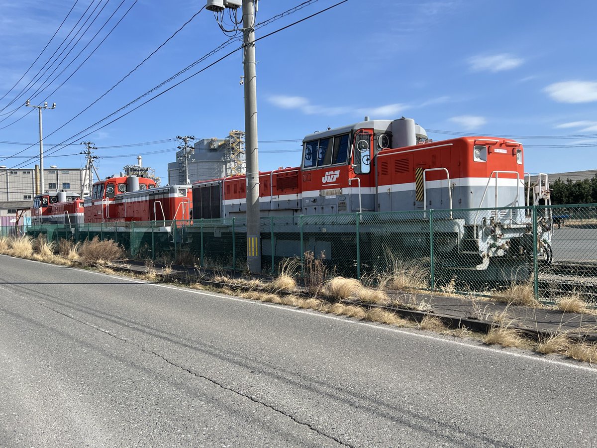 新スカイブルー tweet media