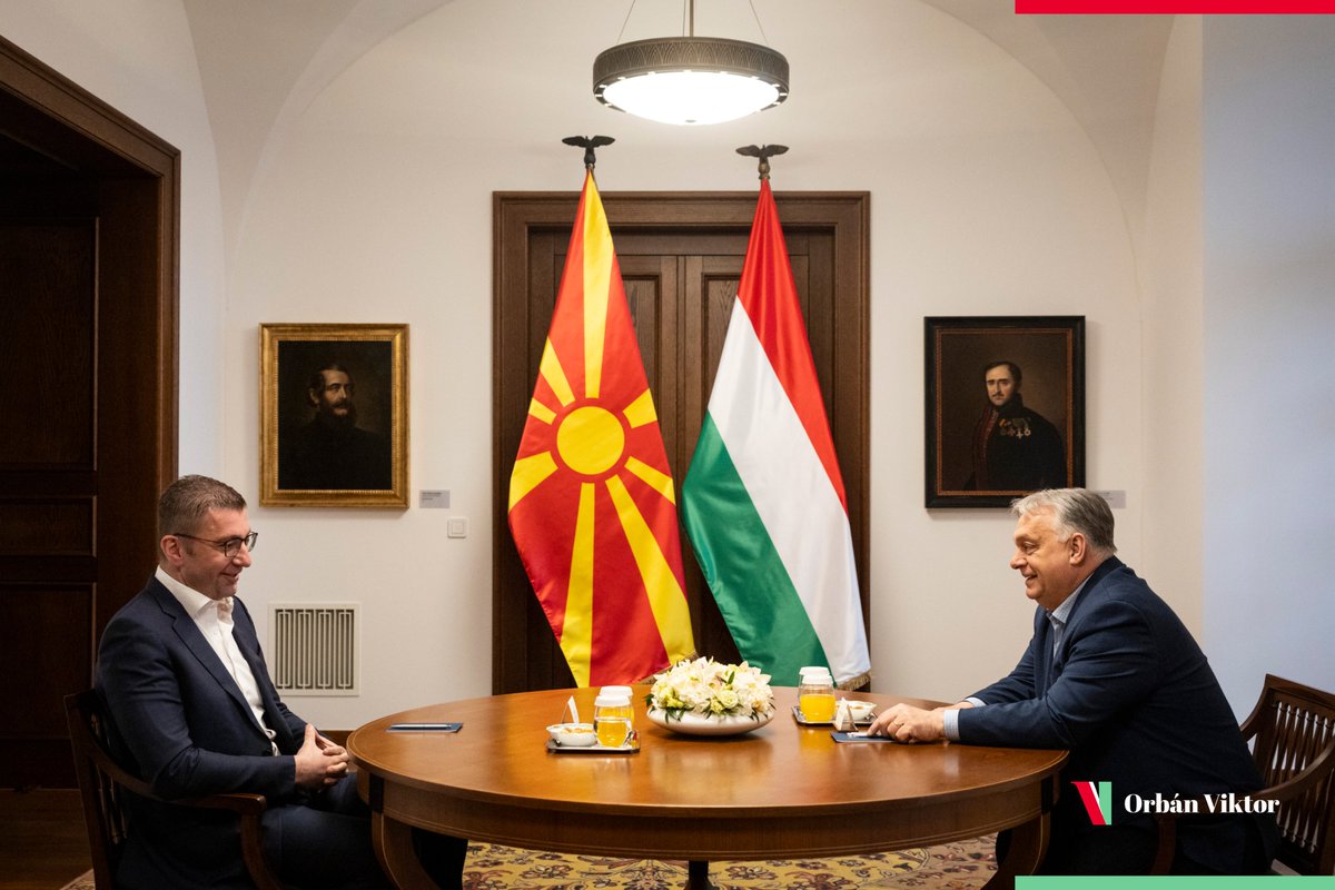 Orbán Viktor tweet media