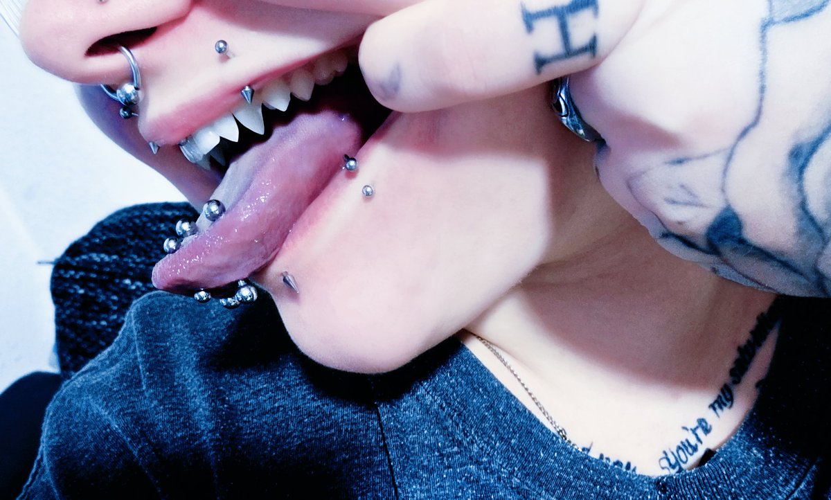 Lucydevil_offcl's tweet photo. It's always so much fun when guys tell me I have too many piercings.. like dude, who asked for your opinion?😂💀 https://t.co/NuKlws797C
