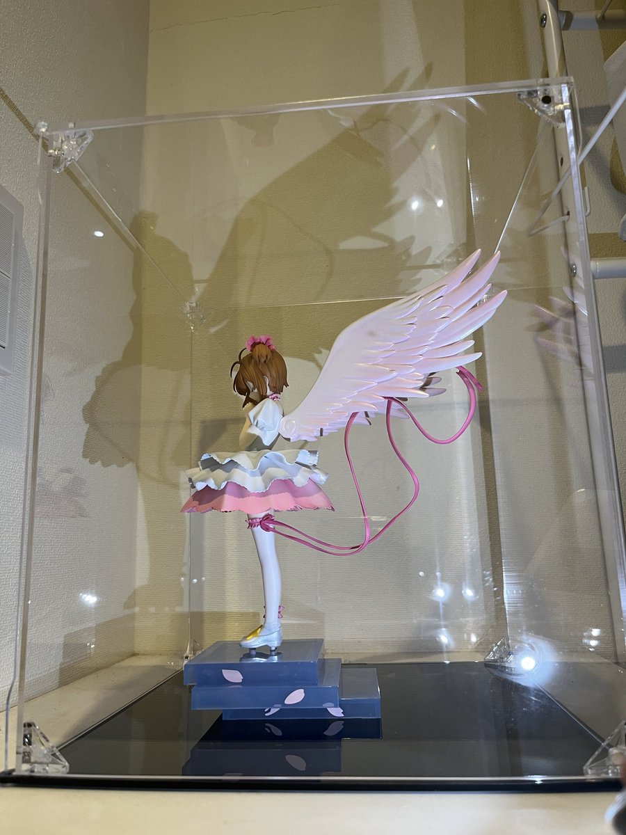 ツバキ tweet media