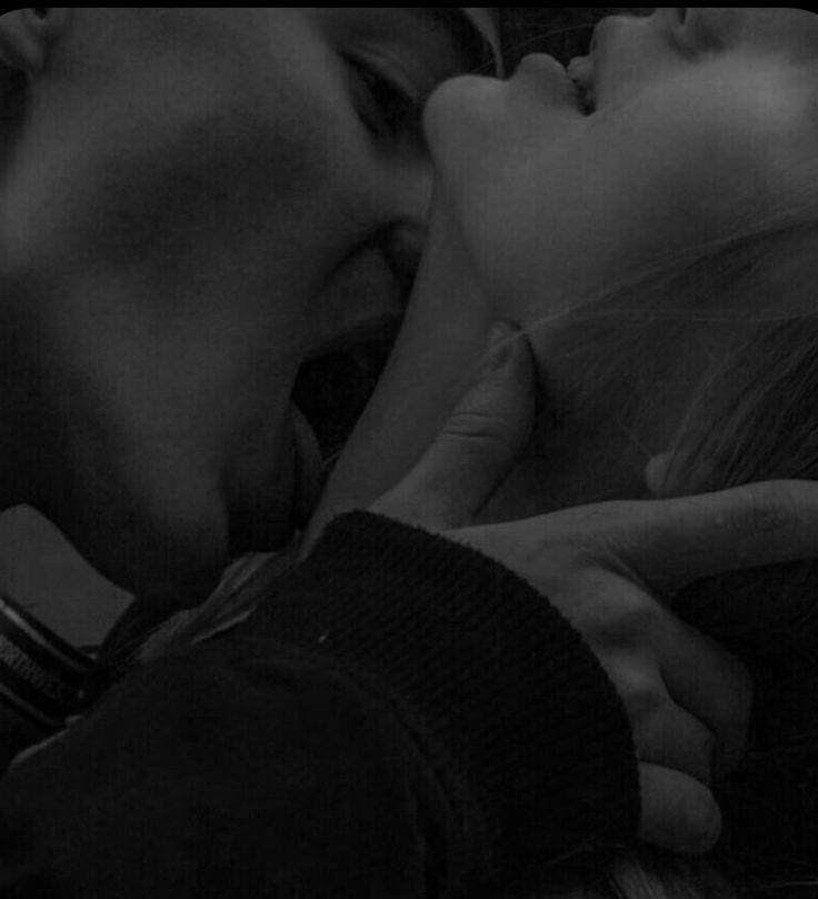 Make him happy. I'll make him happy. Hah... He'll be happy with me. Need... 

Need him to stay. To love... 

Me
.. 

Us.. 

Hah... 

Fuck...