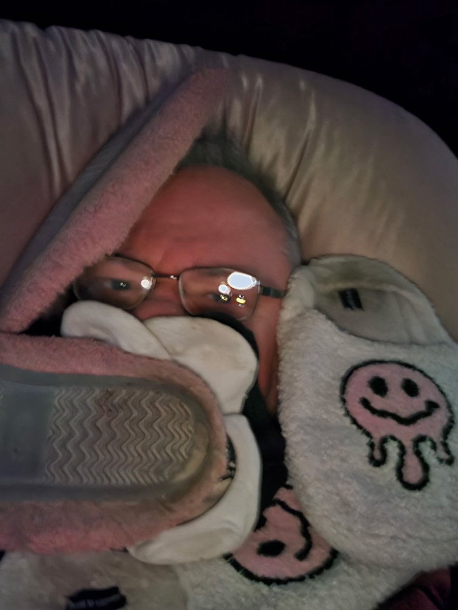 𝓟𝓡𝓔𝓣𝓣𝓨 𝓛𝓘𝓛 𝓣𝓞𝓔𝓢 tweet media