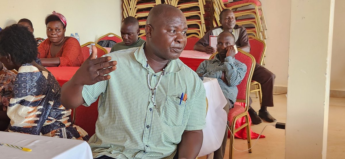 NARO_NaCRRI's tweet image. In #Kiboga District,   engaging farmers &amp;amp; stakeholders  in meaningful discussions on #Financial #Literacy &amp;amp; #Management. These conversations are critical to strengthening agricultural #Sustainability &amp;amp;  #Profitability.

@NARO_NaCRRI in partnership with #CIAT.  
#Agribusiness