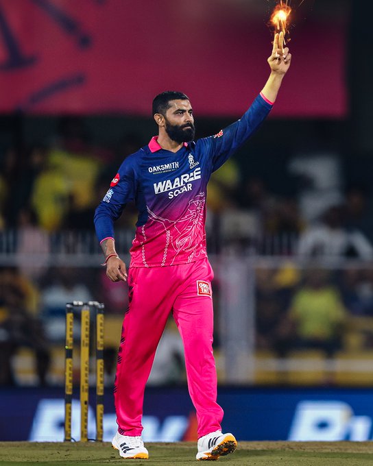 Rate this new Jadeja celebration 😂🔥