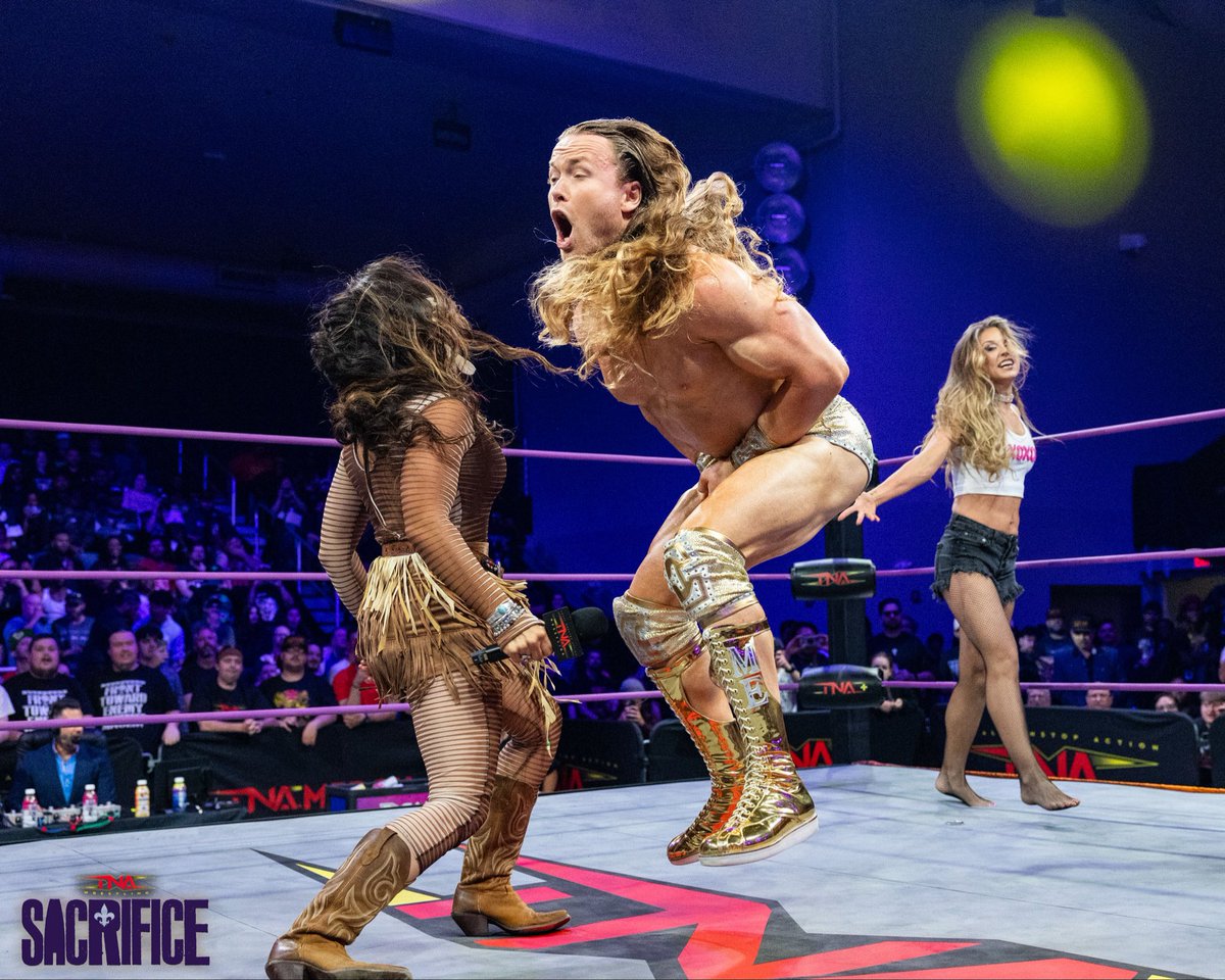 Mickie James~Aldis tweet media