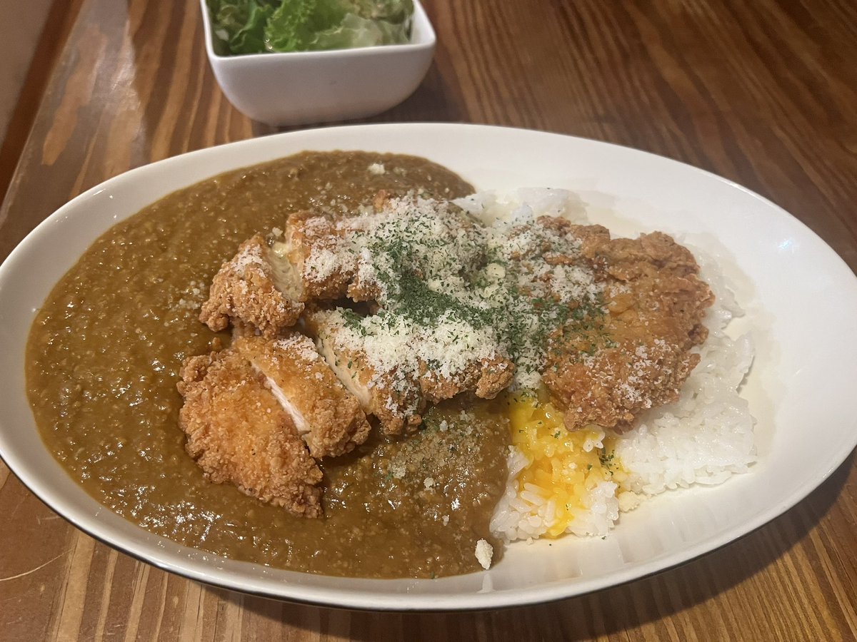 へっぽこメリー tweet media