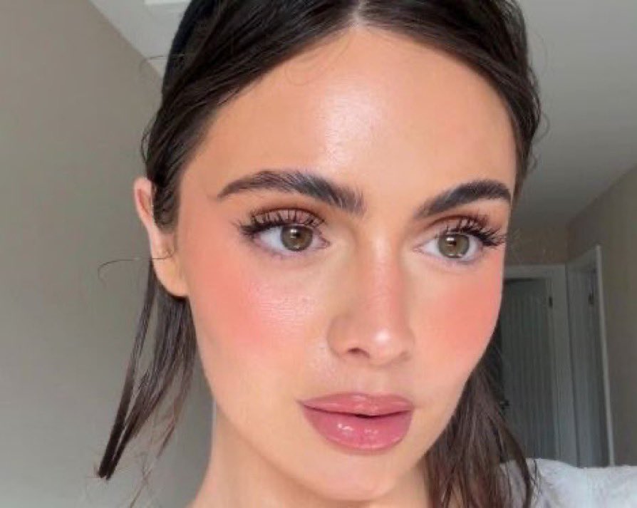 نايا tweet media