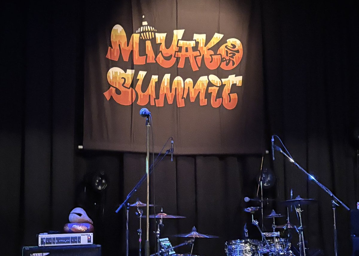 (՞⸝⸝o̴̶̷̥᷅ ̫ o̴̶̷᷄⸝⸝՞)و tweet media