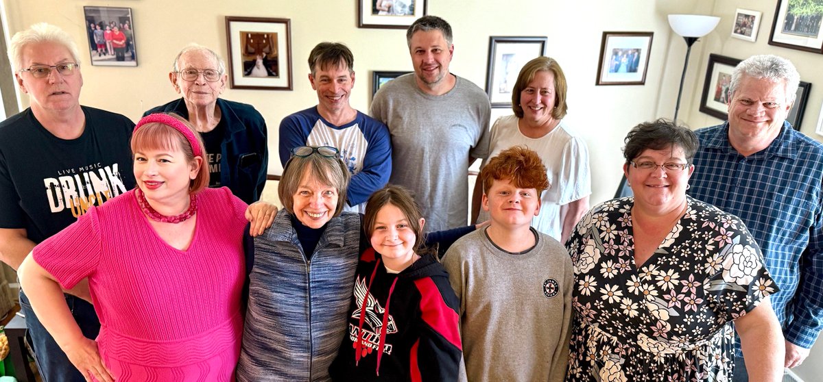 Jeannine Hall Gailey tweet media