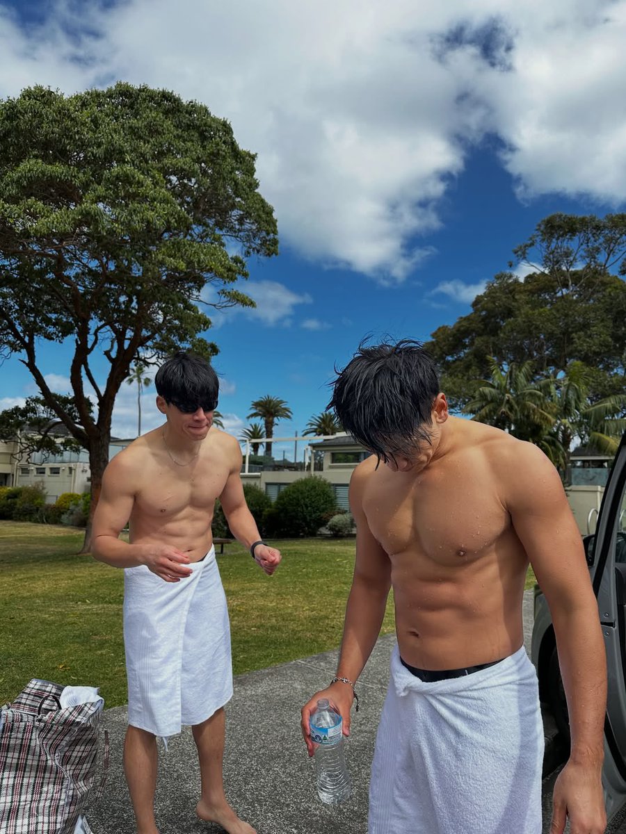 OURHOONY TH tweet media