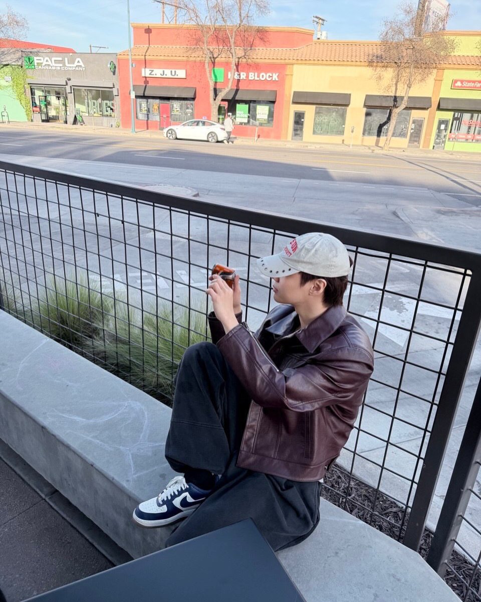 짝궁엔터 tweet media