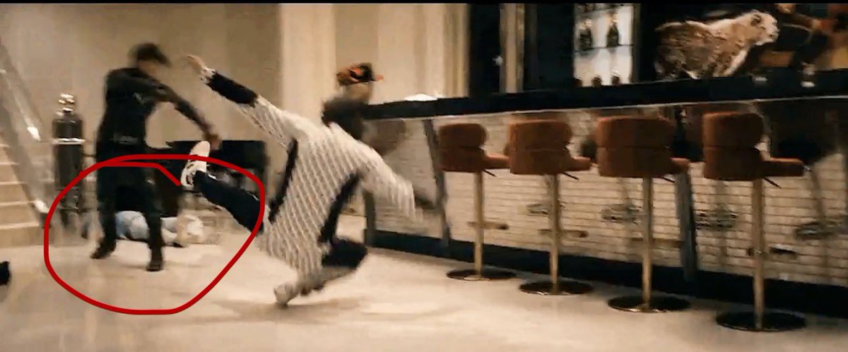 ꒰ა ʟᴀᴢ ໒꒱ tweet media