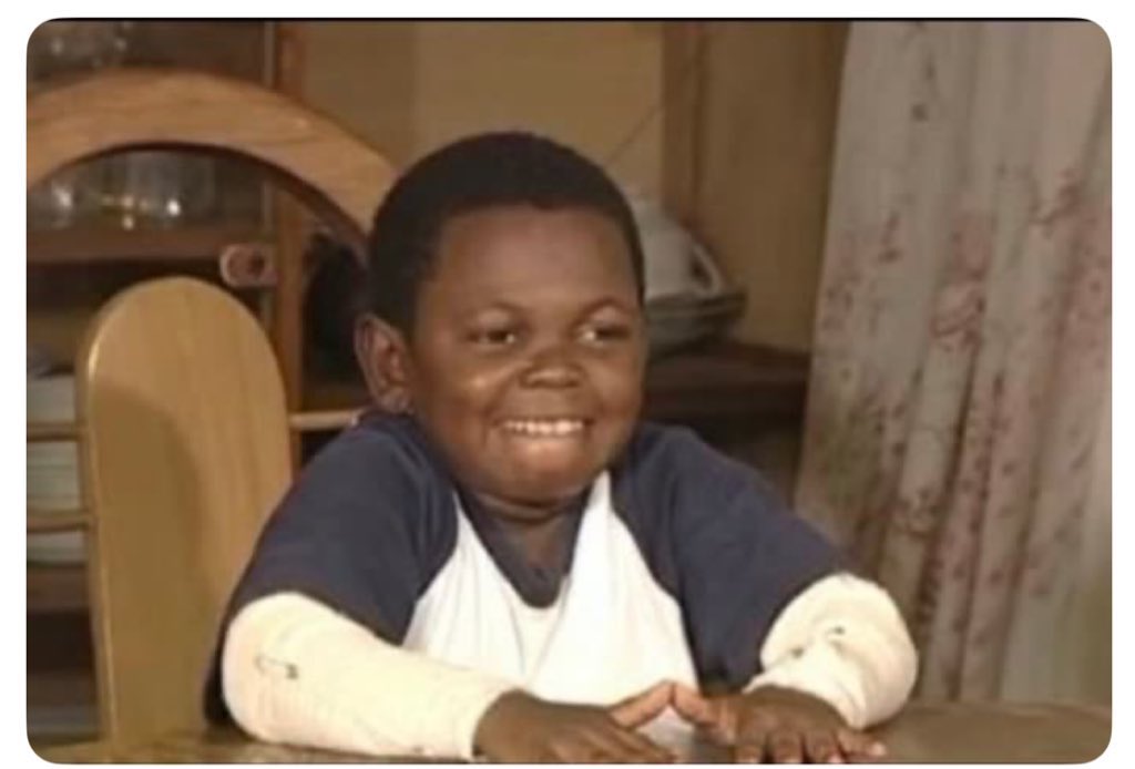 𝕎𝕚𝕫𝕫𝕪X. tweet media