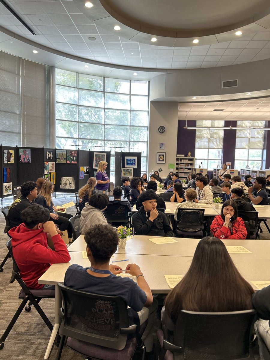 rwjhavid's tweet image. Our 8th grade AVID students loved touring RHS &amp;amp; experiencing its amazing program! 🙌🏽 They even shadowed high schoolers and attended classes. Huge thanks to @RHSAVIDBrown for having us! 💙 🧡🐎💜💛🦅 #CollegeReady #FutureLeaders @ClaunchTeaches @SarahMcClain_1 @SpoonStefani