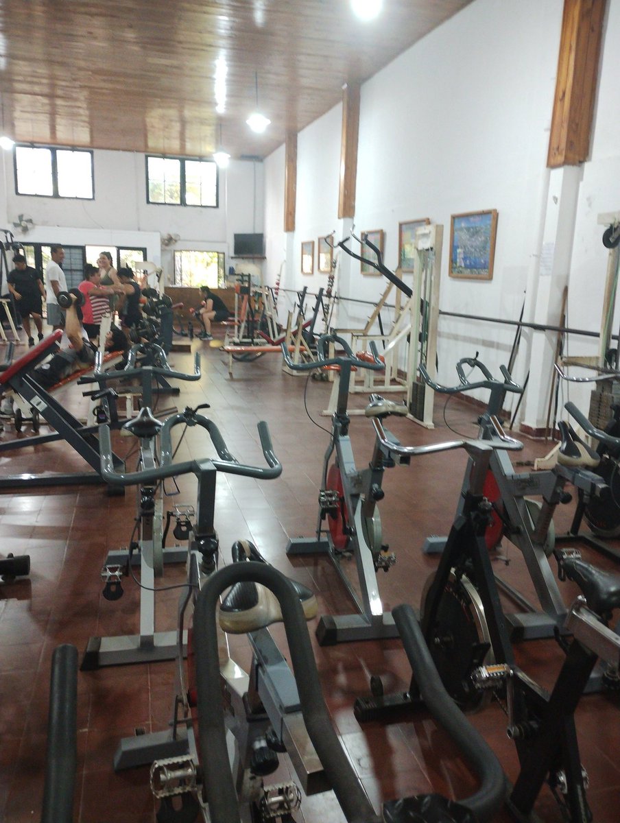 Flore 𖤐๋ ࣭ ⭑ tweet media