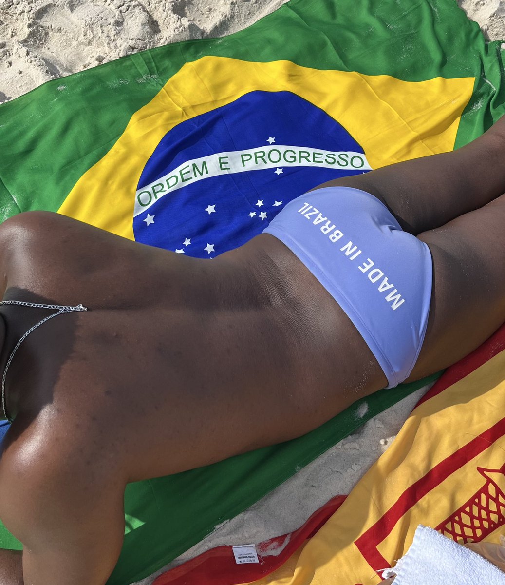bangupass_sgl's tweet photo. #praiou no #SEGUNDOOOU ✨😮💨 #cdzinha #BUNDAAWARDS #bunda https://t.co/Kdh9jt7irL