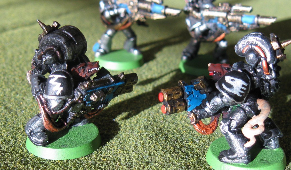 Running Gag II tweet media