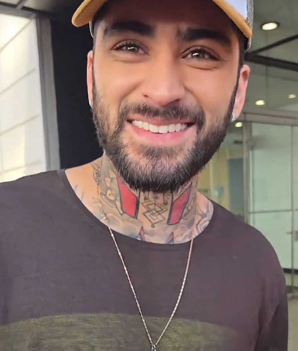 hrry ౨ৎ kiss all the time. tweet media