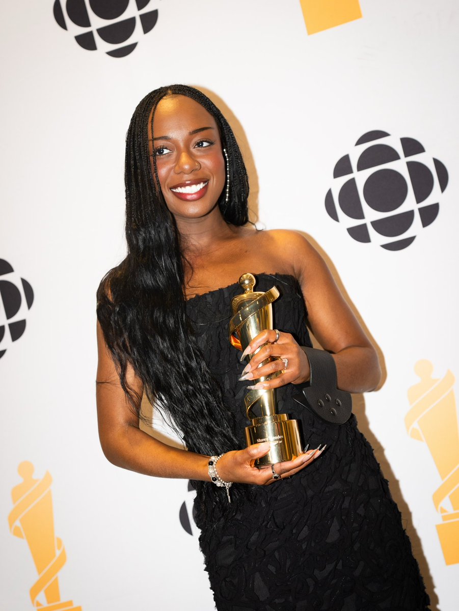 debby friday 🫧 tweet media