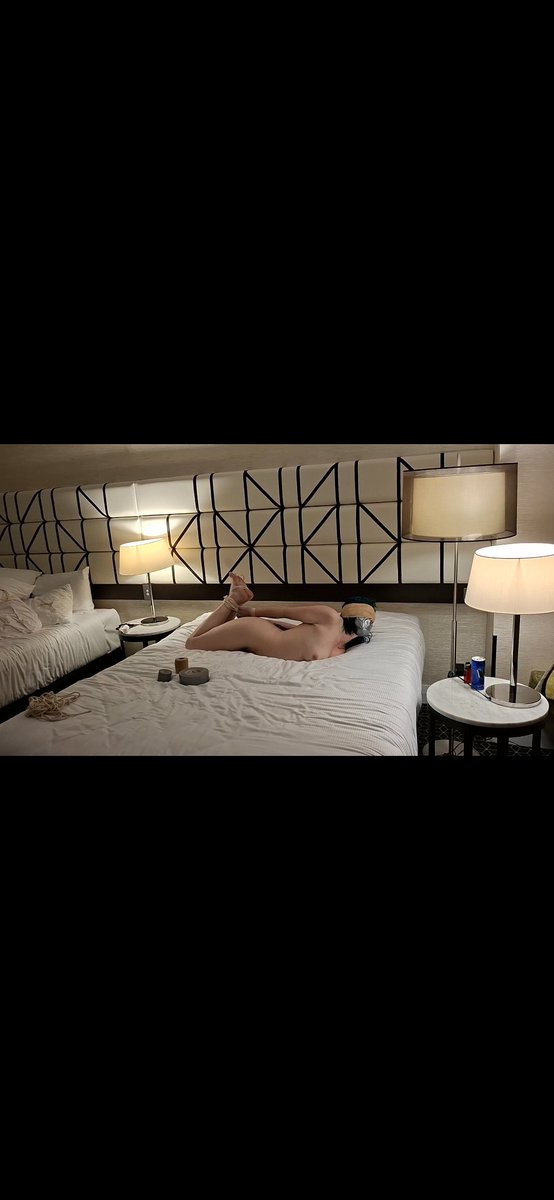 BSmithBondage8566 tweet media