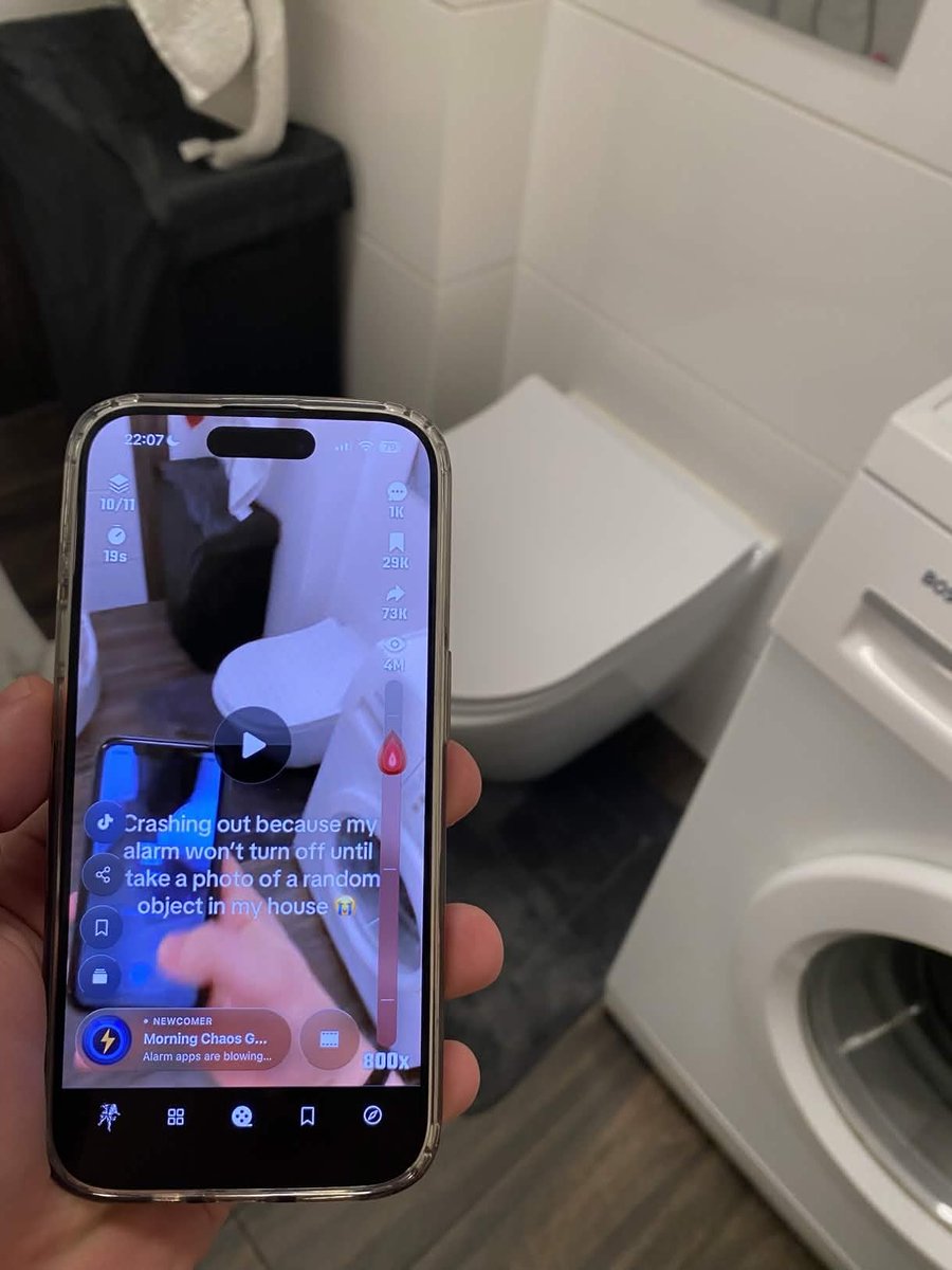 ipe_305's tweet photo. POV not crashing out no more because my silly ugc videos hit 4M+ 😭 https://t.co/2Fwm5Dw6lI