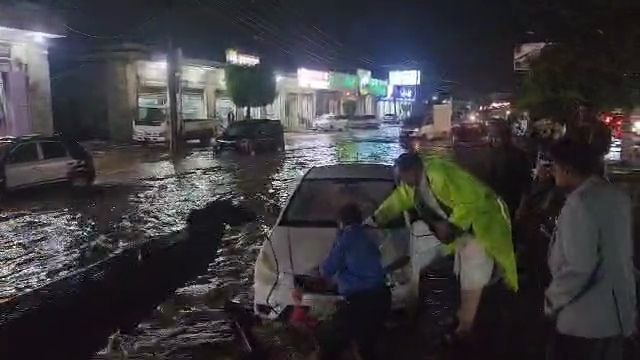الاعلام المروري اليمني tweet media