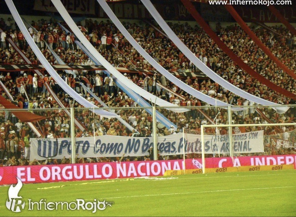 LA VIDA ES ROJA tweet media