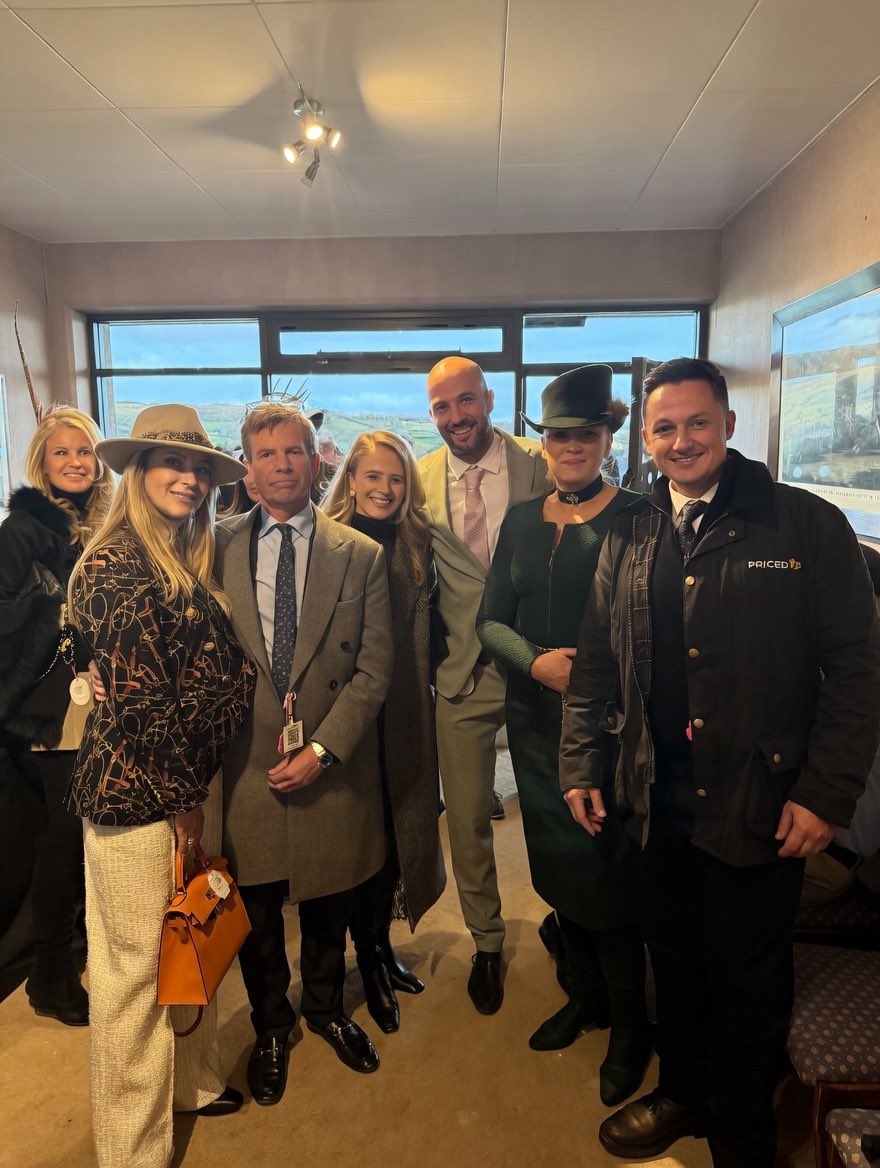 Uncle Ernie: Still following the gee-gees tweet media