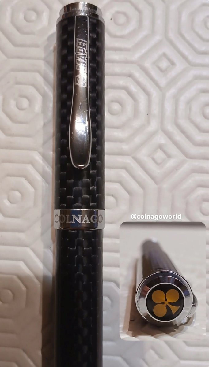 belencycling's tweet photo. Elegancia #Colnago  hasta para escribir. #Mapei
@Colnagoworld https://t.co/3pxpKqCscQ