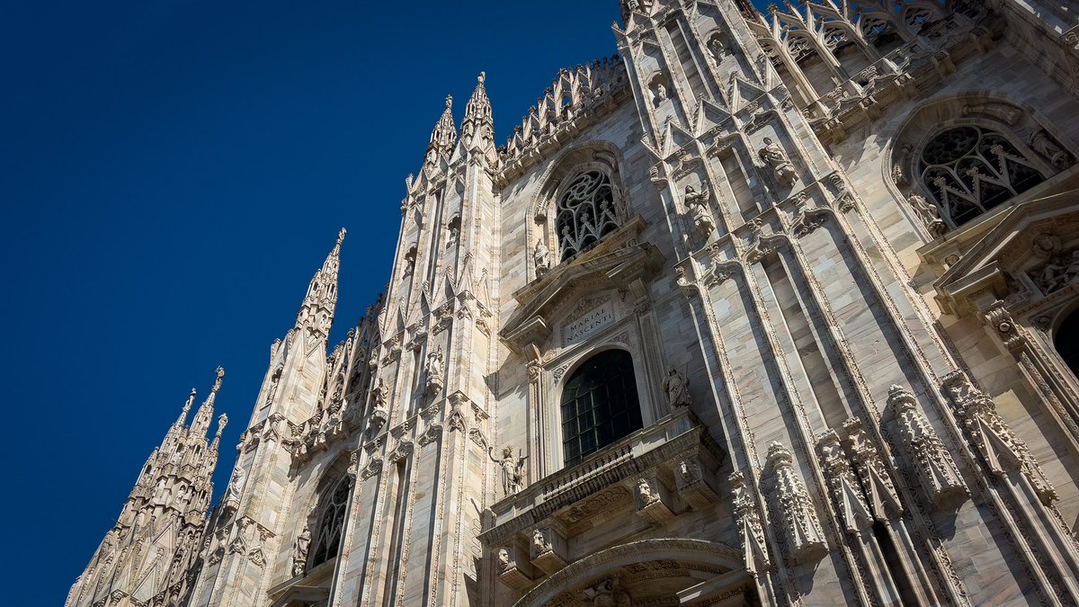 iidayaz's tweet photo. duomo di milano 🇮🇹 https://t.co/F6CXrnA5Vs