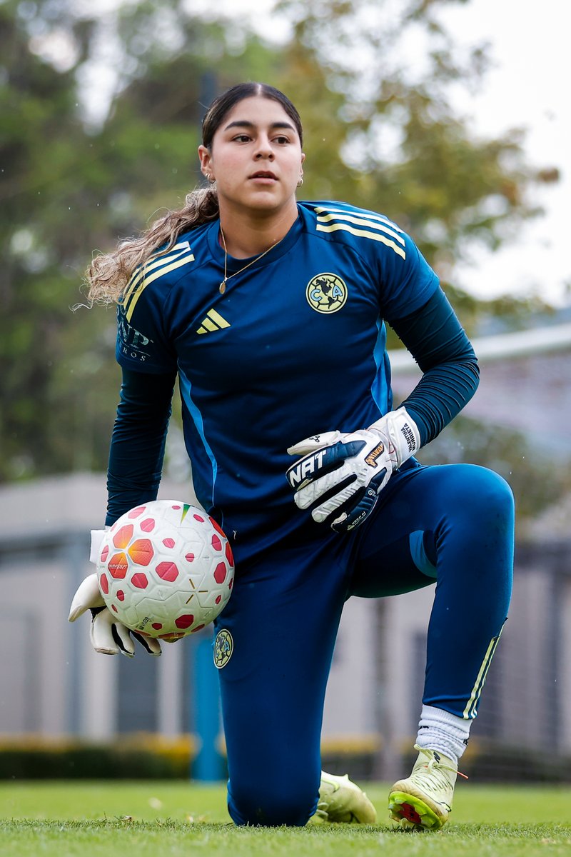 AmericaFemenil's tweet photo. De vuelta en el Nido 🦅🧤 https://t.co/dGhCZNrR0v