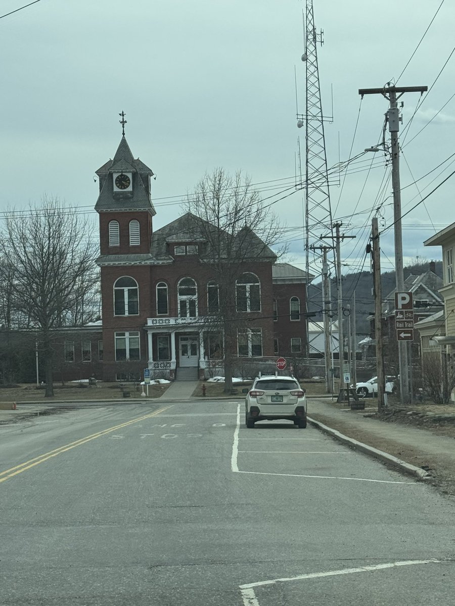 Sarah Unsicker tweet media