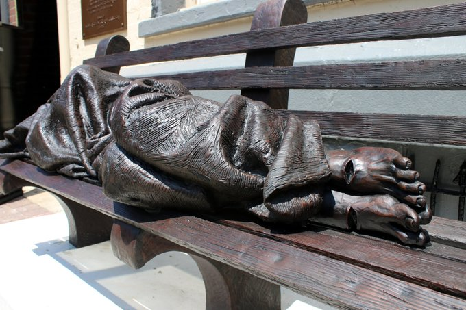 YGKRogue's tweet image. Happy Holy Week to all who celebrate...

“How can we worship a homeless man on Sunday and ignore one on Monday?”  
—Shane Claiborne

Twas ever thus.
#ygk #HolyWeek