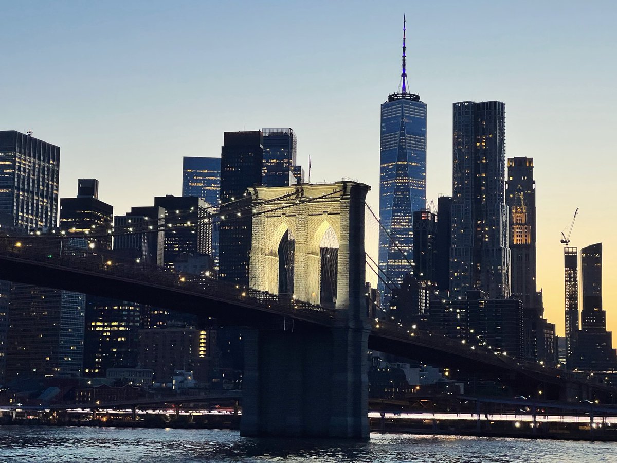 That one guy, V tweet media