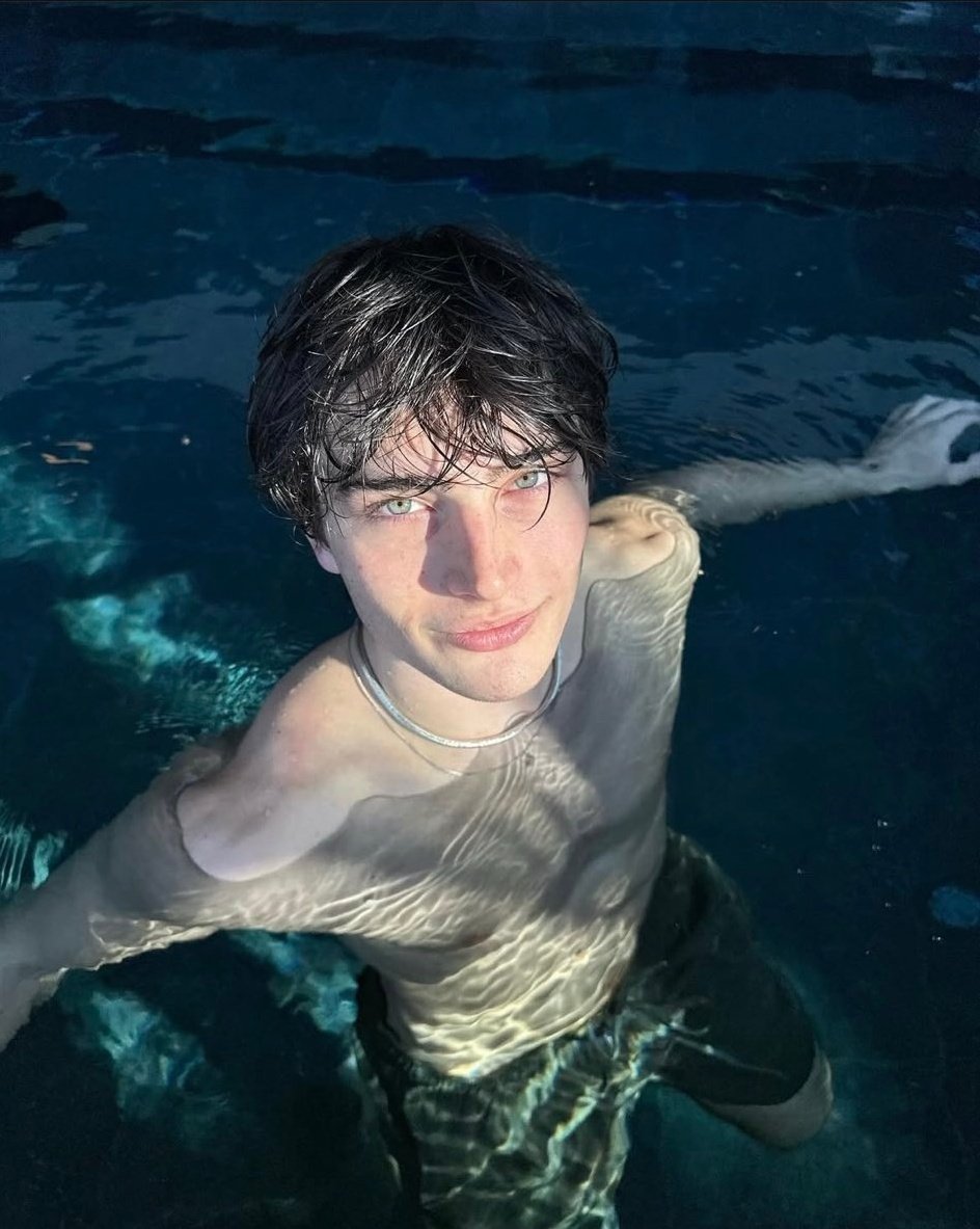 ᅟ𝓥𝒂𝒍𝒆 𝒅𝒐𝓞𝒓𝒗𝒂𝒍𝒉𝒐 tweet media