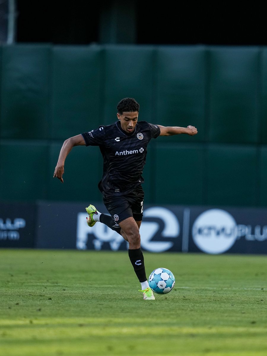 Oakland Roots tweet media